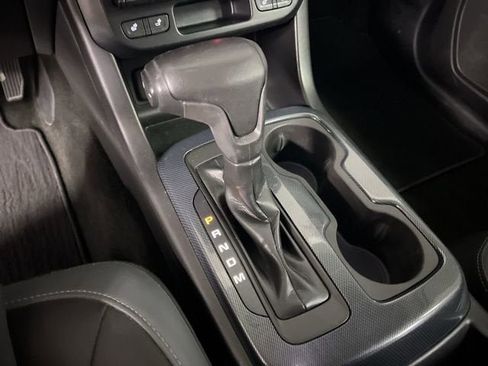 Certified 2016 Chevrolet Colorado Z71 AWD/4WD image 16