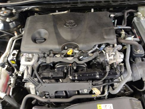 Used 2024 Toyota Camry LE image 30