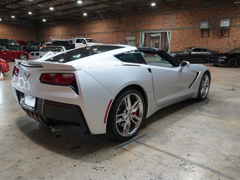 Used 2015 Chevrolet Corvette Stingray Coupe w/ Battery Protection Package RWD image 59