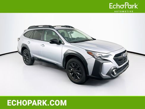 Used 2025 Subaru Outback Onyx Edition AWD/4WD image 1