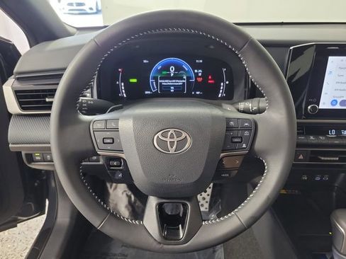 Used 2026 Toyota Camry SE w/ Convenience Package FWD image 26