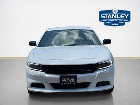 Used 2023 Dodge Charger SXT RWD image 2