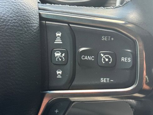 Used 2019 RAM 1500 Limited image 19