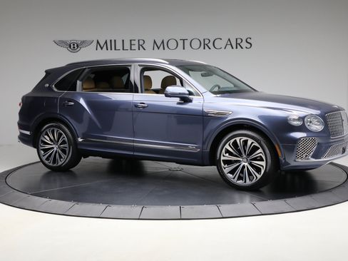Certified 2025 Bentley Bentayga Extended Wheelbase AWD/4WD image 10
