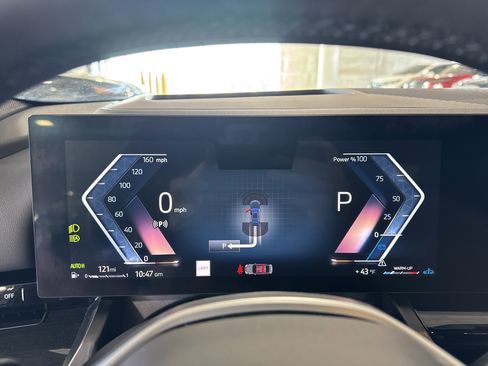 Certified 2025 BMW 530i image 23