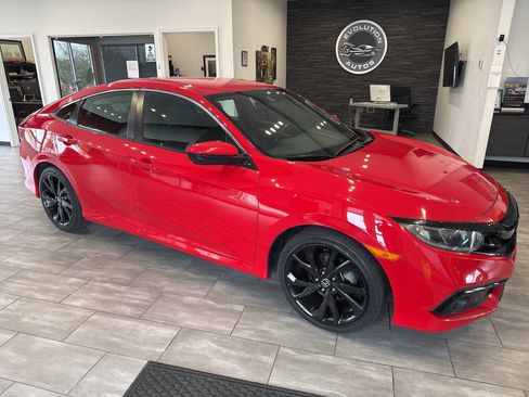 Used 2019 Honda Civic Sport image 4