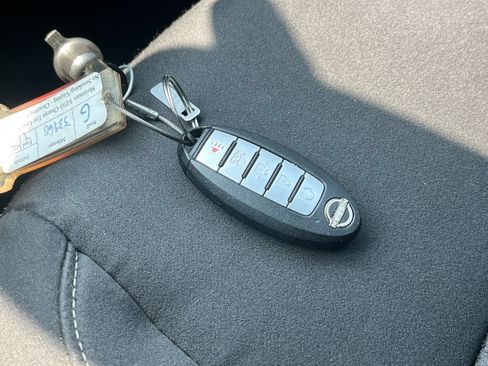 Used 2025 Nissan Altima 2.5 SV FWD image 20