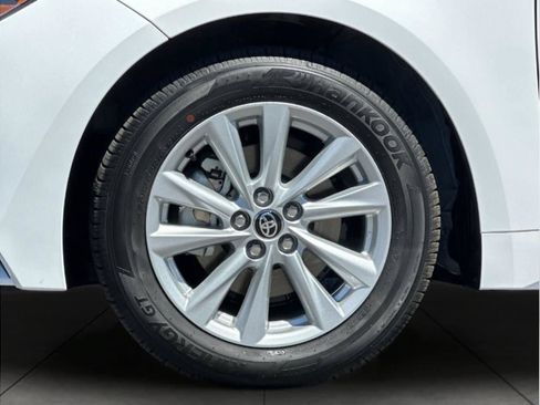 New 2026 Toyota Corolla LE w/ LE Premium Package FWD image 30
