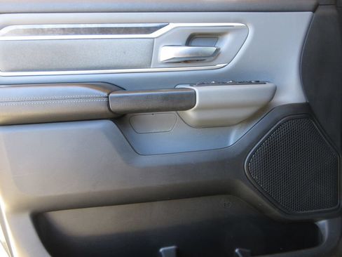 Used 2020 RAM 1500 Big Horn RWD image 9