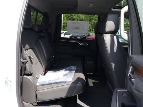 New 2026 GMC Sierra 2500 Denali w/ Denali Reserve Package AWD/4WD image 25