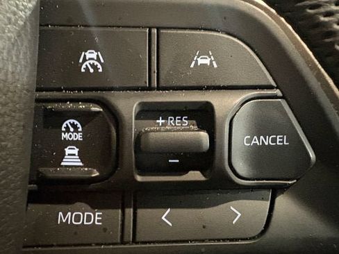 Used 2025 Toyota Tacoma Limited w/ Tow Tech Package AWD/4WD image 14