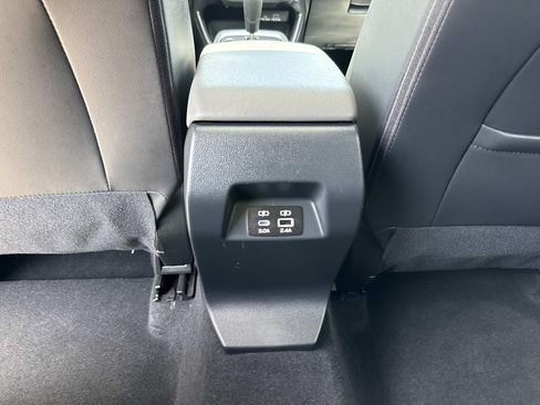 Certified 2024 Subaru Crosstrek 2.0i Premium AWD/4WD image 18