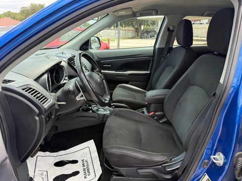 Used 2015 Mitsubishi Outlander Sport SE FWD image 9