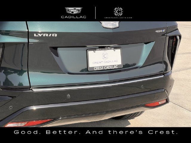 Certified 2024 Cadillac Lyriq Tech RWD image 9