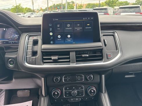 Used 2022 Chevrolet Tahoe LT w/ LT Signature Plus Package AWD/4WD image 16