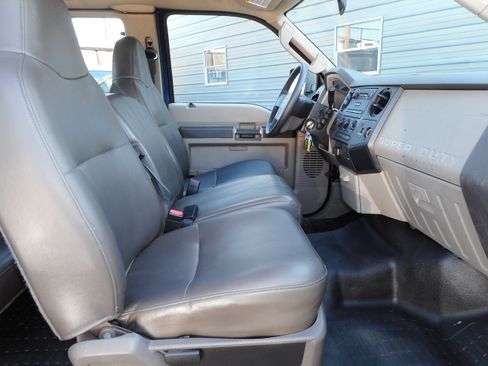 Used 2010 Ford F250 2WD SuperCab Super Duty image 29