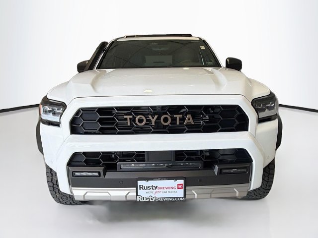 Certified 2025 Toyota 4Runner Trailhunter AWD/4WD image 2