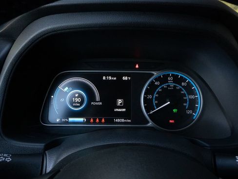 Used 2024 Nissan Leaf SV Plus FWD image 13