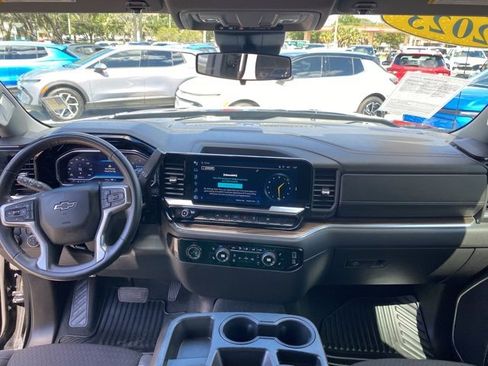 Certified 2023 Chevrolet Silverado 1500 RST image 6