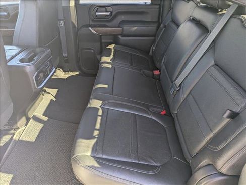 Used 2021 GMC Sierra 2500 Denali w/ Denali Ultimate Package image 21