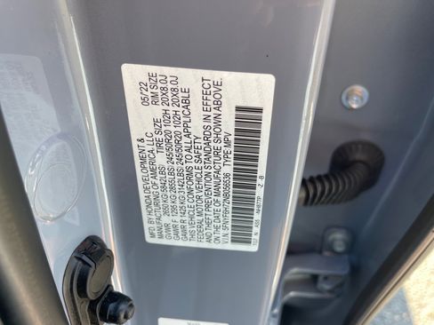 Used 2022 Honda Pilot Black Edition image 11