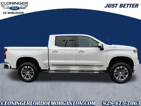 Used 2023 Chevrolet Silverado 1500 High Country w/ Technology Package image 13