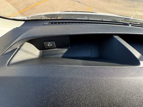 New 2026 Ford Transit 250 148 Medium Roof Extended AWD w/ Load Area Protection Package image 26