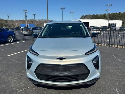 Used 2022 Chevrolet Bolt EUV LT image 3