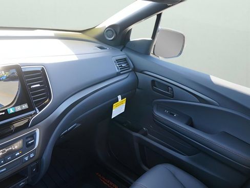 Used 2026 Honda Ridgeline RTL image 2