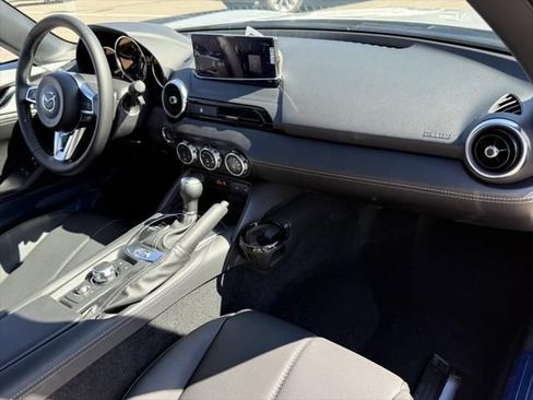 Used 2025 MAZDA MX-5 Miata Grand Touring w/ Appearance Package RWD image 22