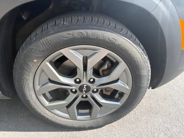 Certified 2024 Kia Seltos S AWD/4WD image 11