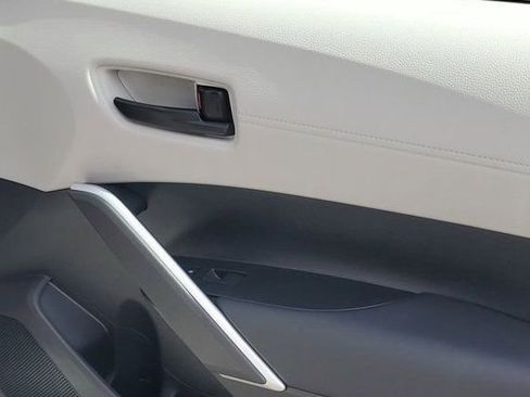 New 2026 Toyota Corolla Cross L image 31