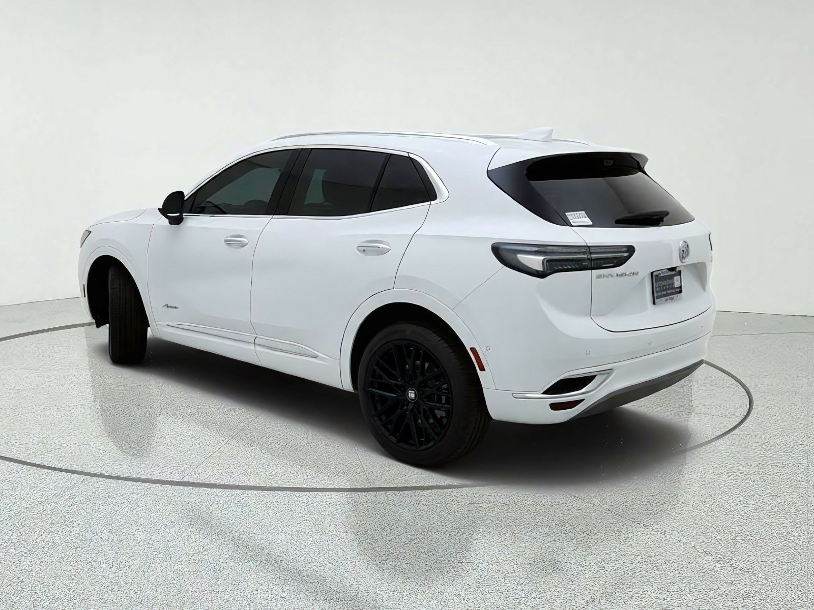 Used 2022 Buick Envision Avenir w/ Technology Package II FWD image 12