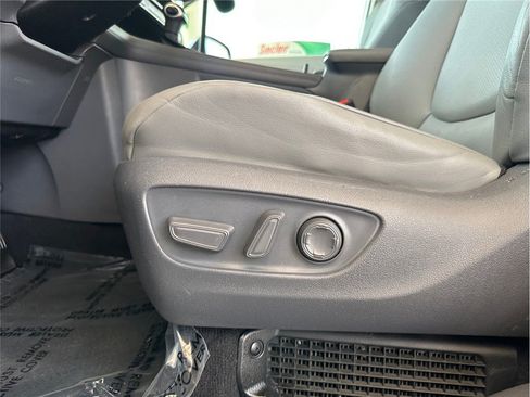 Used 2021 Toyota Sienna XLE w/ XLE Plus Package AWD/4WD image 30