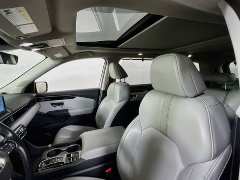 Used 2023 Honda Pilot Touring image 22