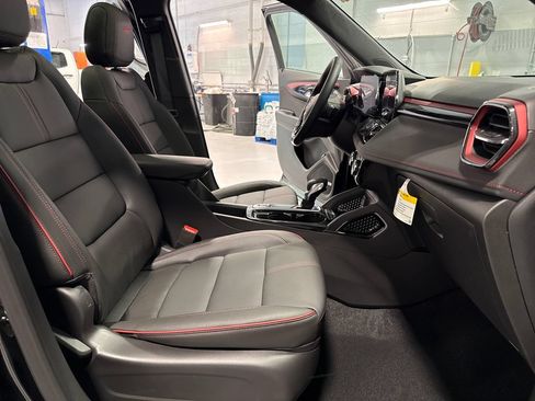 New 2026 Chevrolet TrailBlazer RS w/ Convenience Package FWD image 35
