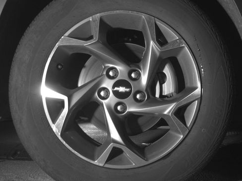 Used 2025 Chevrolet Trax LT image 13