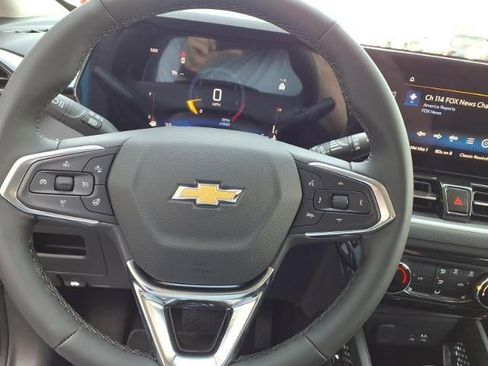 New 2026 Chevrolet TrailBlazer LT FWD image 8