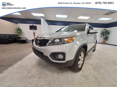 Used 2012 Kia Sorento LX w/ Convenience Pkg FWD image 4