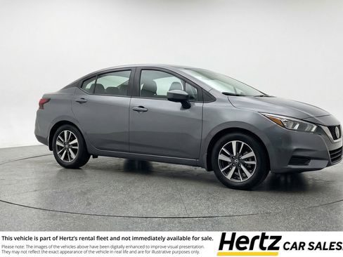 Used 2025 Nissan Versa SV image 1