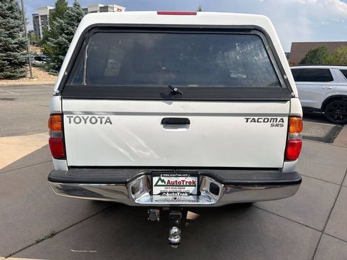 Used 2004 Toyota Tacoma 4x4 Xtracab image 7