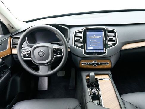 Certified 2024 Volvo XC90 B6 Plus w/ Protection Package Premier AWD/4WD image 27