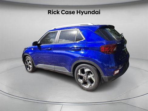 Certified 2023 Hyundai Venue Limited image 4