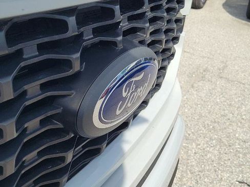 Certified 2023 Ford F150 XL w/ STX Appearance Package RWD image 8