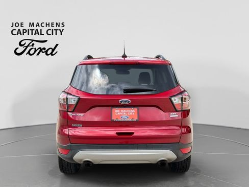 Used 2018 Ford Escape SEL w/ Ford Safe & Smart Package FWD image 6