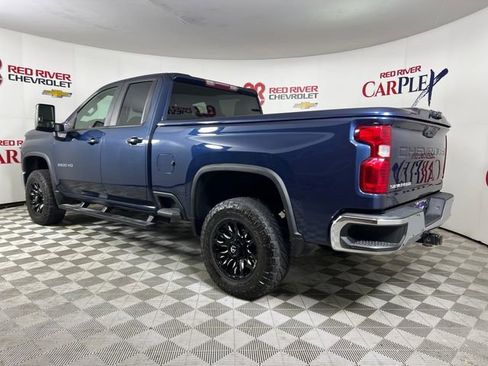 Used 2021 Chevrolet Silverado 2500 LT w/ Convenience Package AWD/4WD image 5