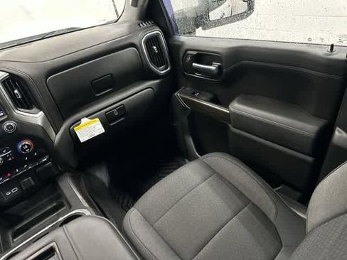 Used 2020 Chevrolet Silverado 1500 LT Trail Boss AWD/4WD image 13