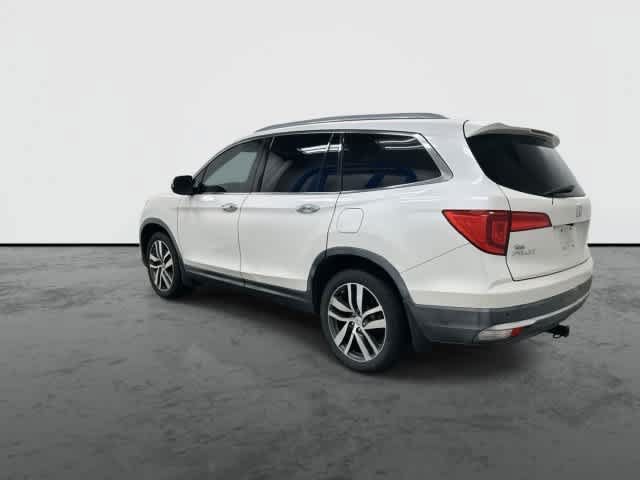Used 2016 Honda Pilot Elite image 9
