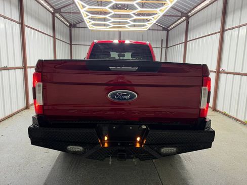 Used 2018 Ford F250 XLT w/ XLT Premium Package AWD/4WD image 5