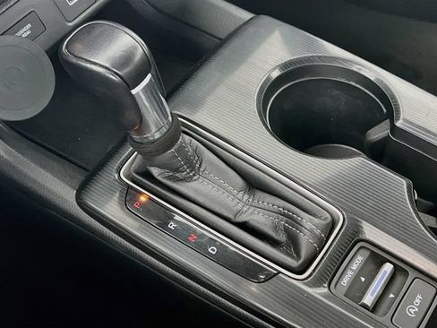 Used 2022 Honda Civic Sport image 18